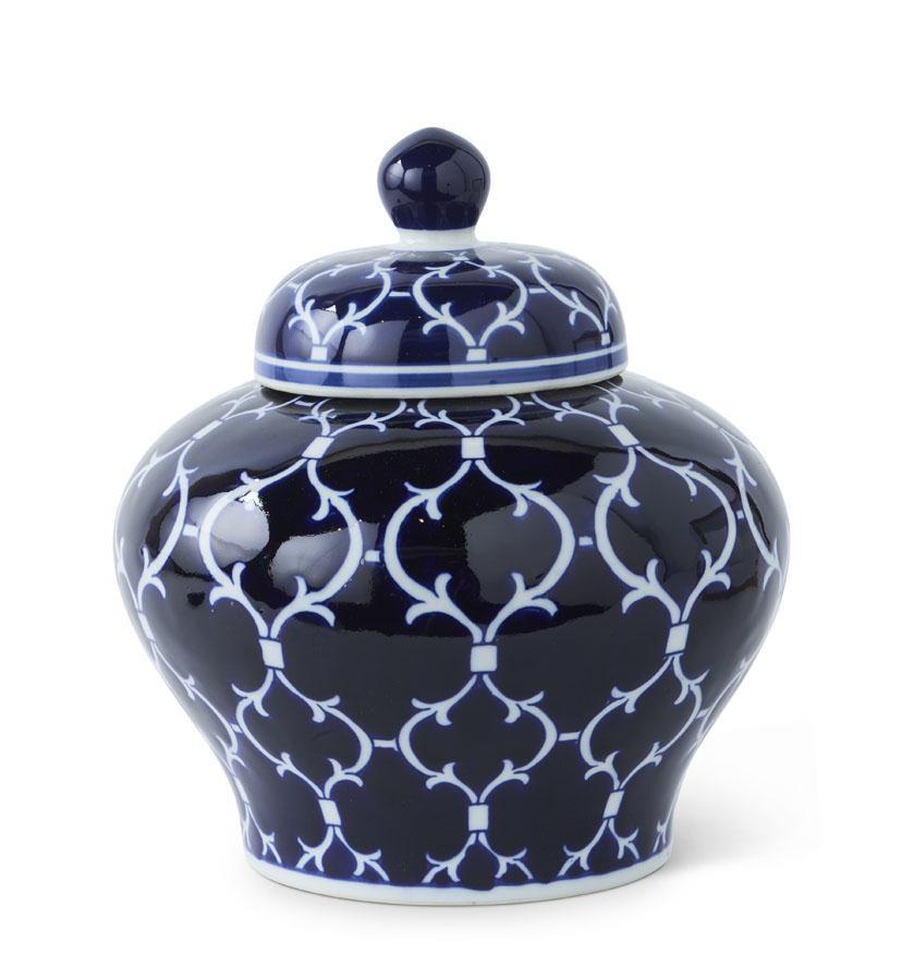 10 Inch Blue & White Quatrefoil Lidded Ceramic Ginger Jar